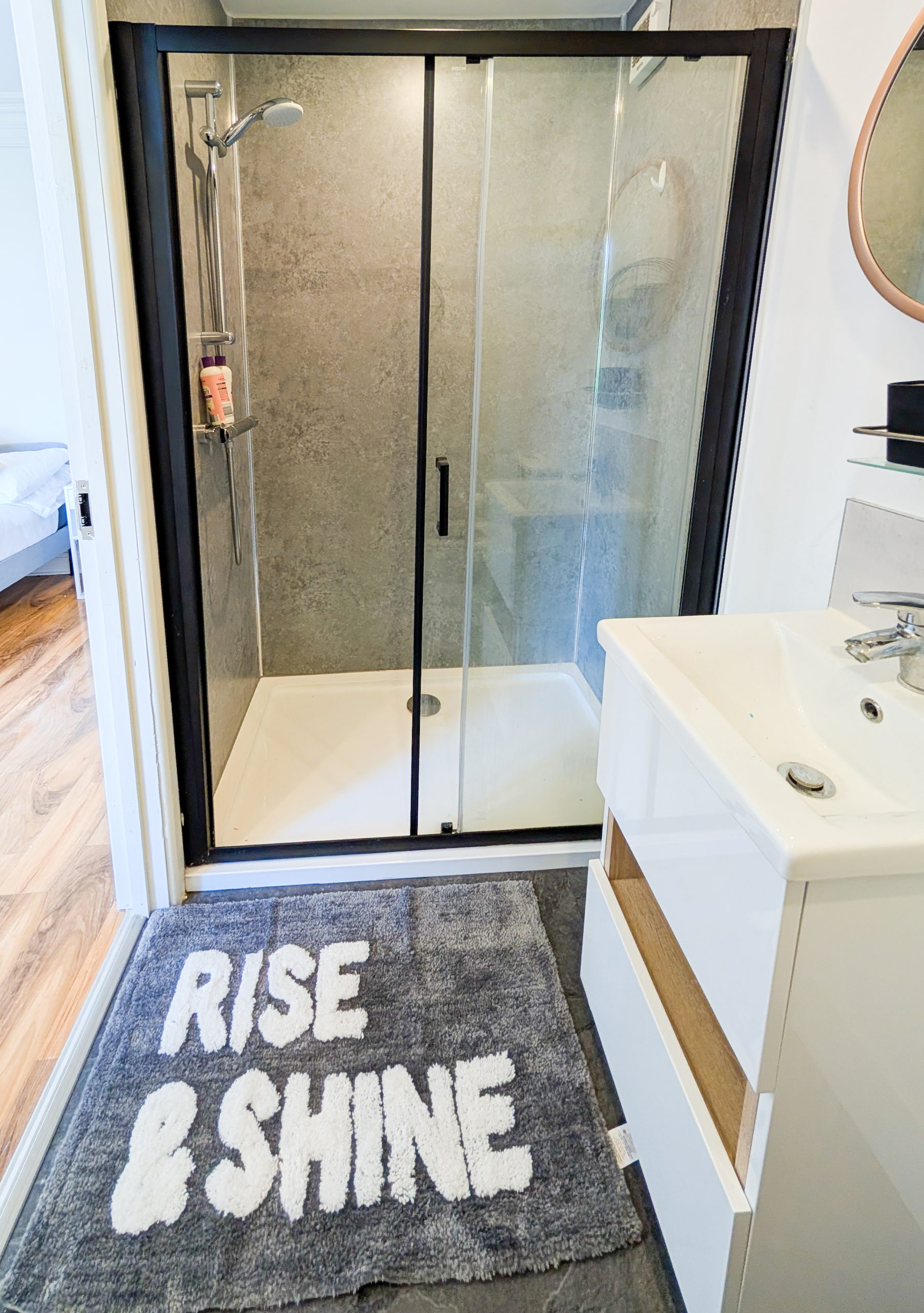 Willow ensuite